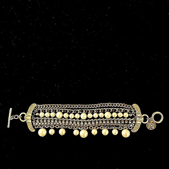 White House Black Market mixed media multi chain faux pearls toggle bracelet - Picture 4 of 9